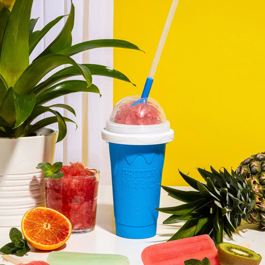 🍧 Quick-Freeze Slushy Maker Cup – 350ml DIY Smoothie & Milkshake Squeeze Cup | BPA-Free Silicone | Fun Summer Gift for Kids & Teens 🇨🇦