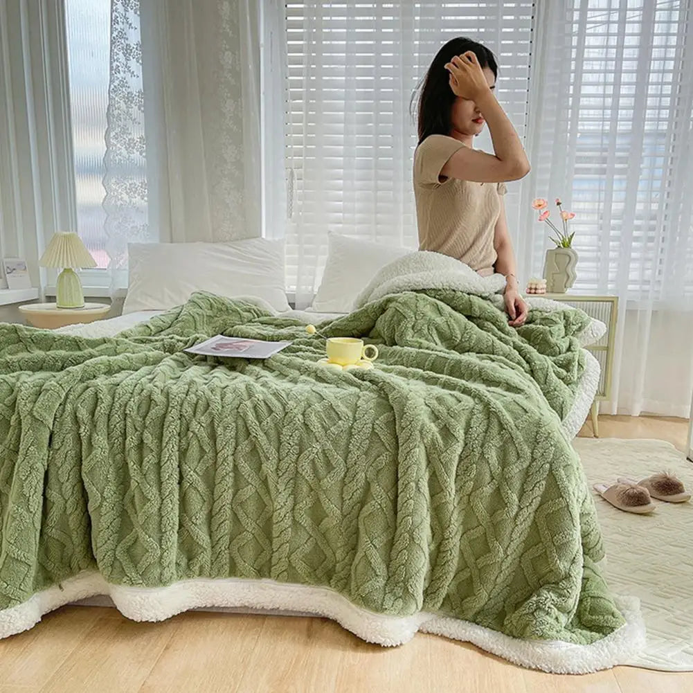 Winter Blanket 3D Jacquard Double-sided Fluff Plush Double-layer Thickened Blanket Solid Color Colorfast Sofa Throw Blanket