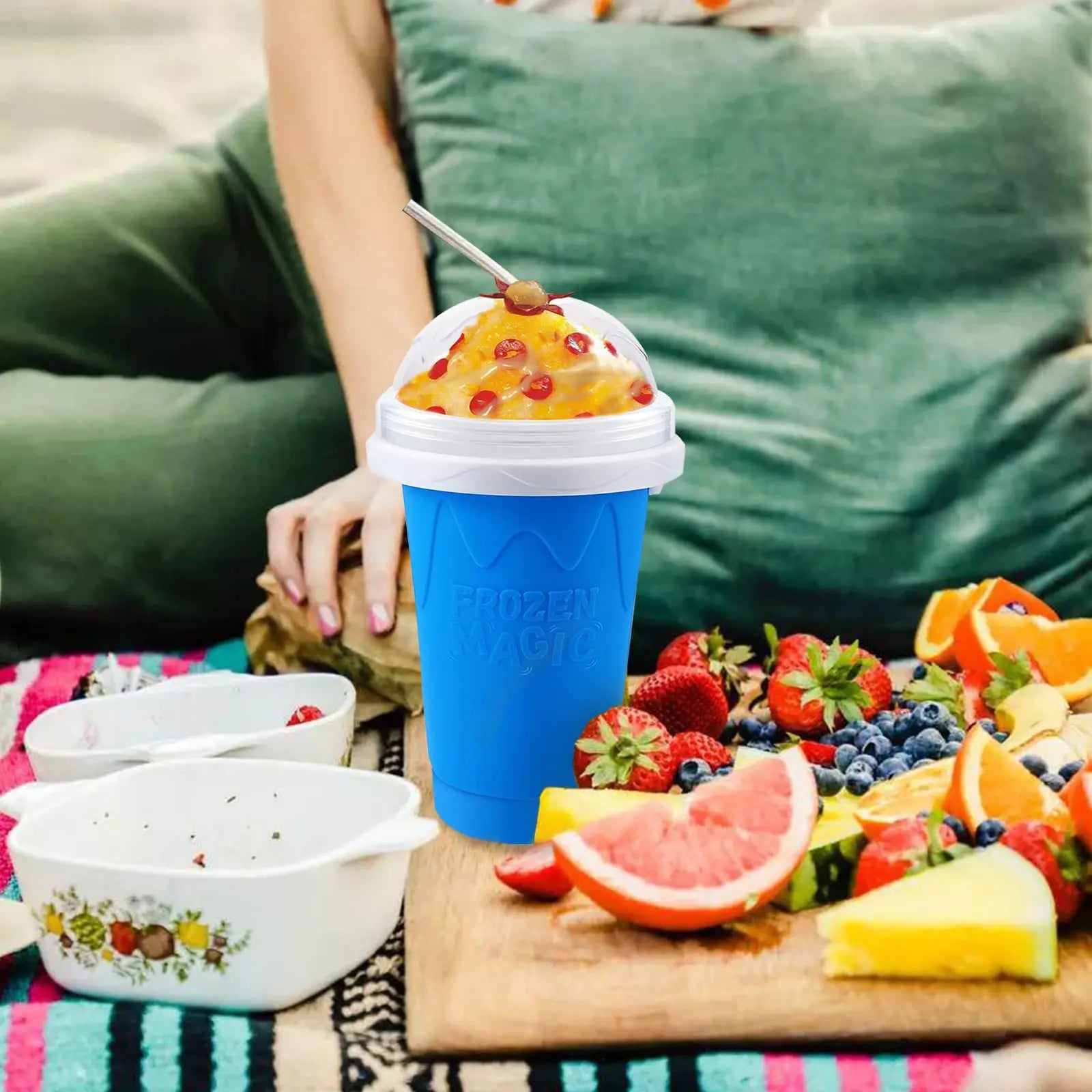 🍧 Quick-Freeze Slushy Maker Cup – 350ml DIY Smoothie & Milkshake Squeeze Cup | BPA-Free Silicone | Fun Summer Gift for Kids & Teens 🇨🇦